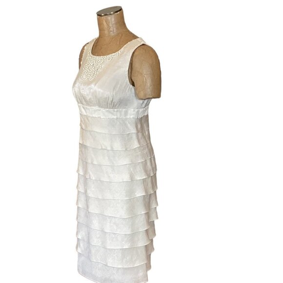 Adrianna Papell Beaded Tiered Ruffle Sleeveless Dress Sz 10 Champagne Beige 272J - Picture 4 of 10